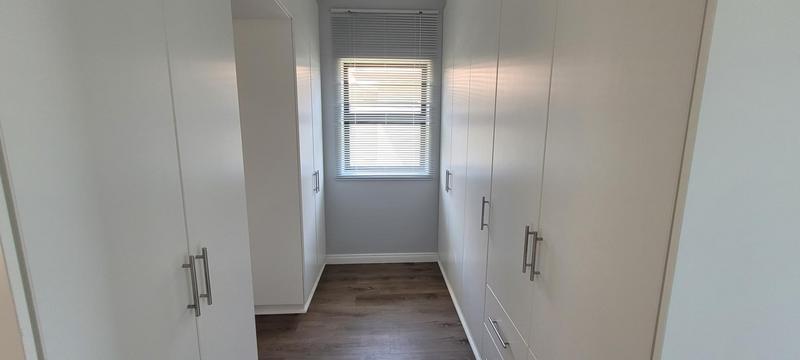 To Let 3 Bedroom Property for Rent in Paradise Coast Western Cape